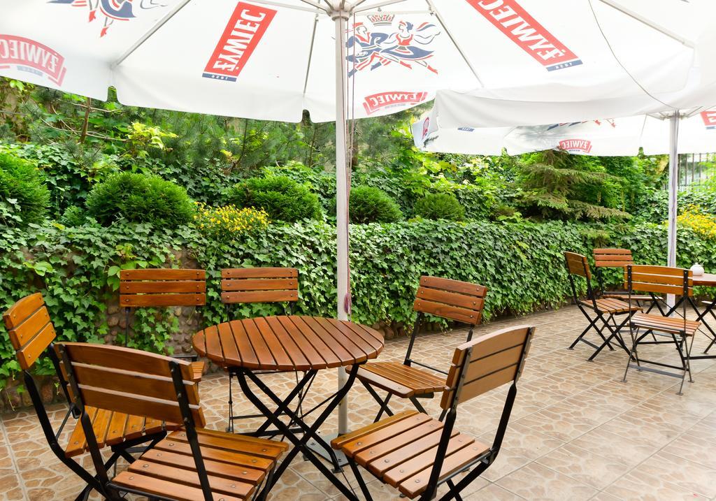 Harmonia Hotel Biała Podlaska Buitenkant foto