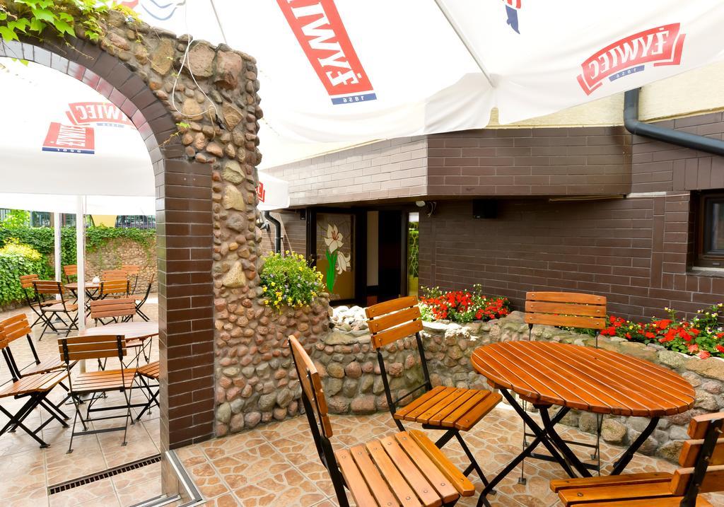 Harmonia Hotel Biała Podlaska Buitenkant foto