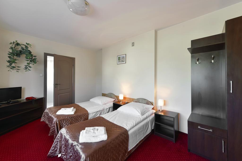 Harmonia Hotel Biała Podlaska Buitenkant foto